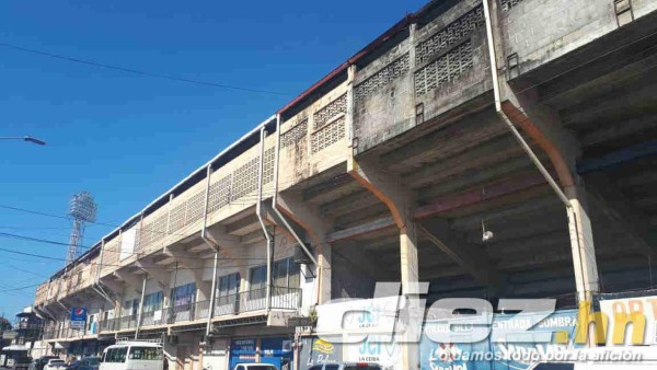 EN FOTOS: Así de descuidado se encuentra el estadio Ceibeño