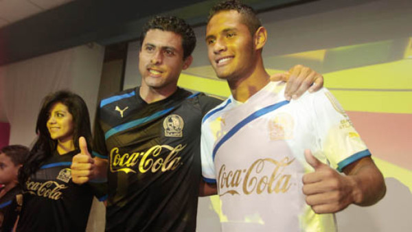 ¡Olimpia presenta uniforme del centenario!