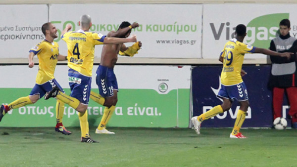 Carlo Costly vuelve a anotar con el Veria