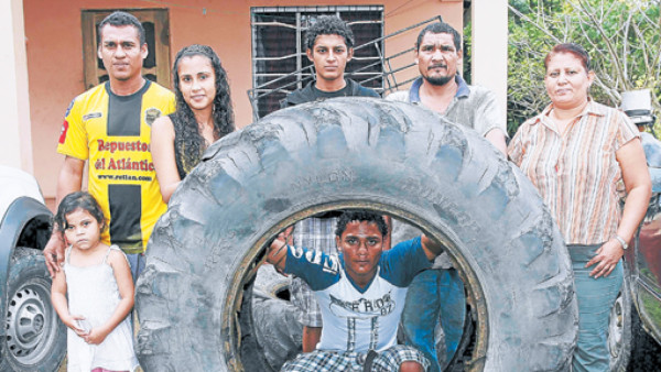 Ever Alvarado: De la llantera a la final