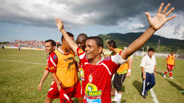 Dani Turcios regresa al Real Sociedad y vuelve la calma