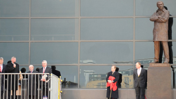 Inaugurada la estatua de Alex Ferguson en el Old Trafford
