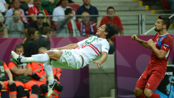 Cristiano clasifica a Portugal a las semis