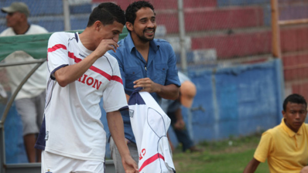 En Victoria olvidan sus penas y disfrutan