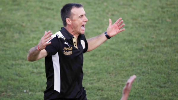 De ganar el tricampeonato ¿Tosello será el técnico más éxitoso del Olimpia?