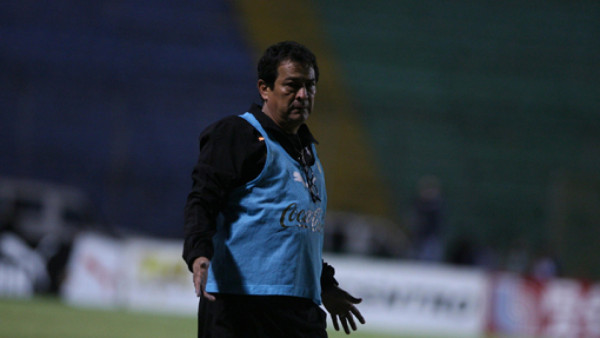 Juan Carlos Espinoza: 'Tenemos que mejorar mucho”