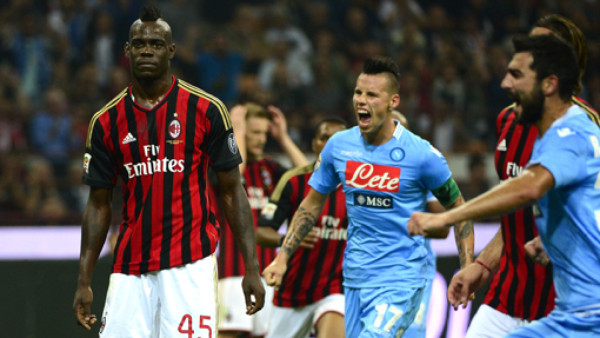 VIDEO: Mario Balotelli falla el primer penal de su carrera