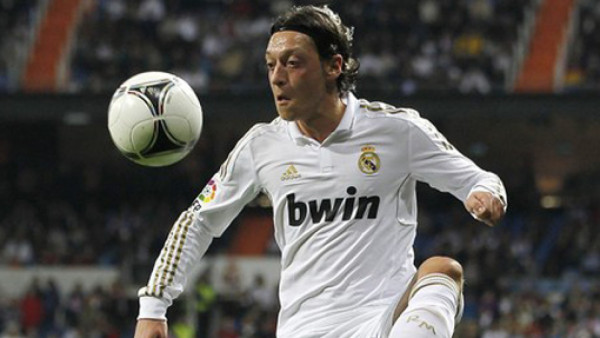 Ozil: 'Quiero acabar mi carrera en Real Madrid'