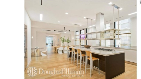 La lujosa mansión que ha puesto a la venta Jennifer López para ir a vivir con Álex Rodríguez