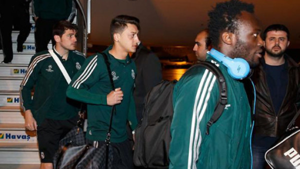 Real Madrid ya está en Estambul para enfrentar el martes al Galatasaray