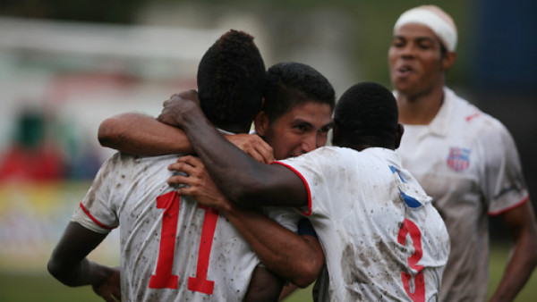 Necaxa le rompe la racha de un año al Savio