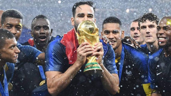 Qué fue de la expresidenta de Croacia que enamoró en Rusia 2018 y su anécdota con un campeón del mundo