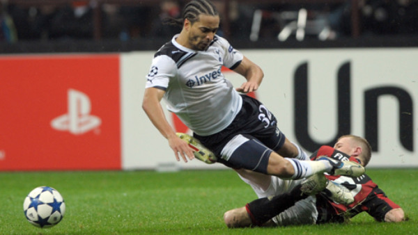 Wilson y Tottenham golpean al Milan