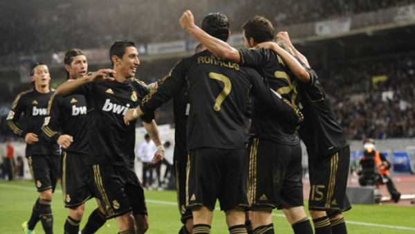 Real Madrid ganó con lo justo y es líder