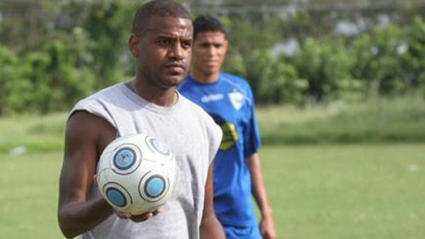 Maynor Suazo está cerca de fichar con Hispano