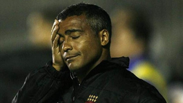 Grandes futbolistas que fracasaron como entrenadores