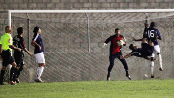 Honduras Progreso pega primero en la final de Ascenso