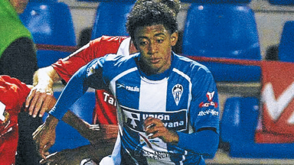 'Choco' reaparece en la liga pero Alcoyano perdió