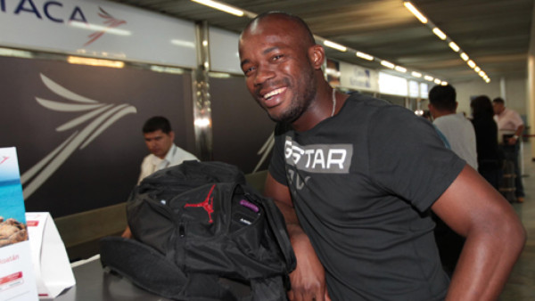 Osman evita el quirófano y solo estará tres semanas fuera