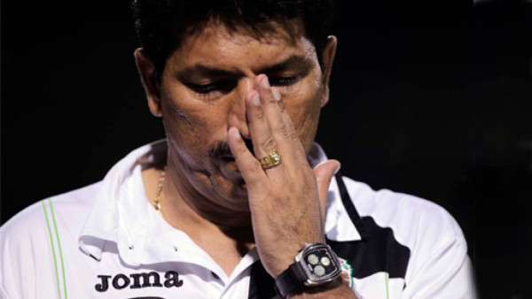 Carlos Martínez renuncia del Marathón