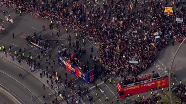 FOTOS: La gran celebración del FC Barcelona por el doblete en España