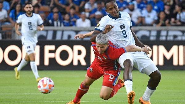 Panamá realizó tres remates directos a portería, El Salvador solo hizo dos.