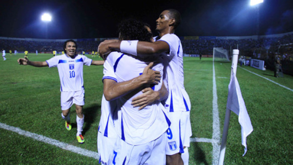 Honduras frena mala racha con Jamaica