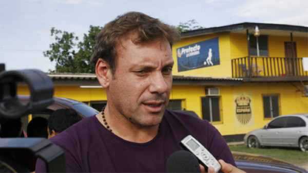 Carlos Prono estuvo en el último entrenamiento del Real España