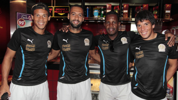 Olimpia reconoció el estadio Cuscatlán