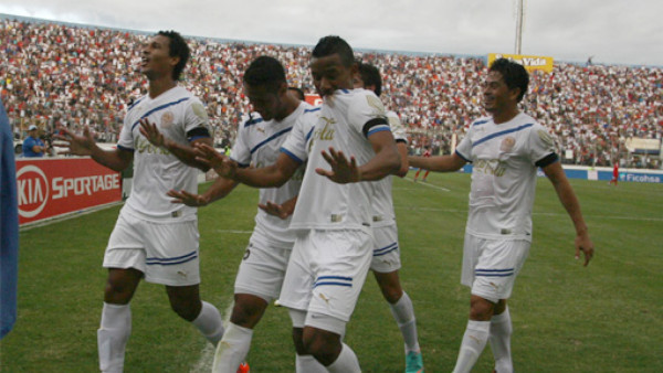 Olimpia establece precios para la final