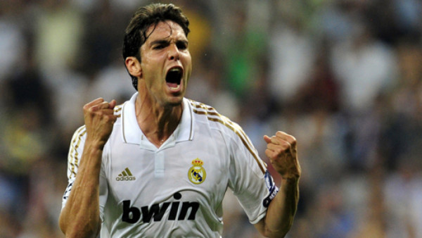 Kaká estaría lejos de regresar al Milan