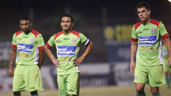 Marathón ya sumó su cuarto fracaso cerrando en casa