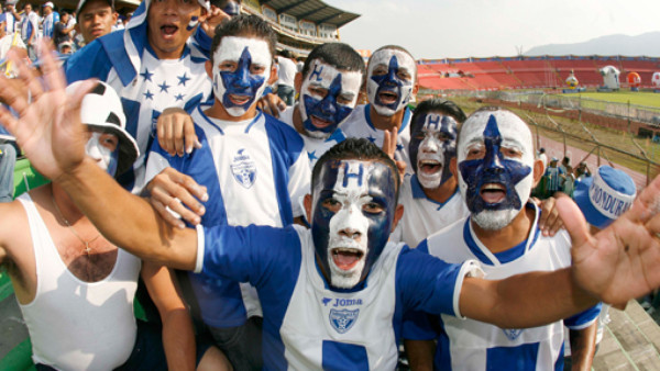 Euforia previo al Honduras-Paraguay