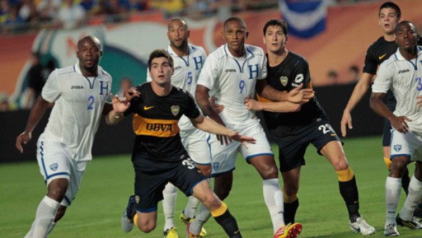 Honduras cumple venciendo a Boca Jrs.