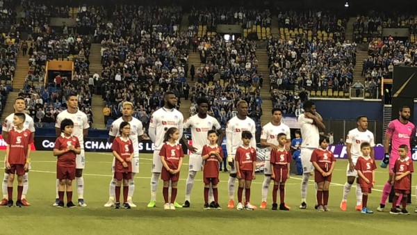 ¡Están en todos lados! Olimpia es acompañado por fieles aficionados en Montreal