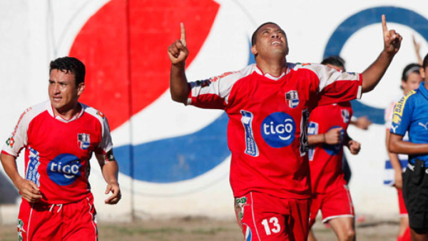 Savio y Necaxa empataron en Occidente