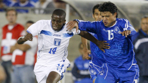 El Salvador anunció sus convocados para enfrentar a Honduras