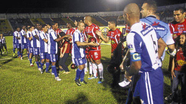 EN VIVO: Victoria y Vida empataron 1-1