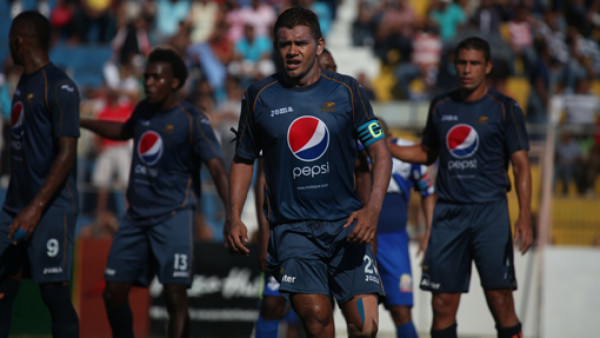 Amado Guevara y Melvin Valladares son dudas ante Olimpia