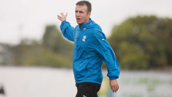 'En un chiquero así no se puede jugar': Tosello