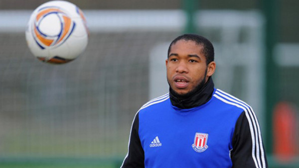 Stoke City liga segunda derrota consecutiva