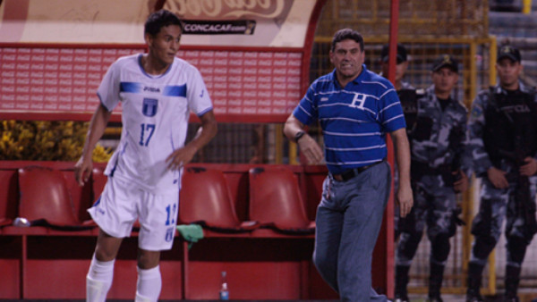 Amargo debut para Suárez, Najar y Vega