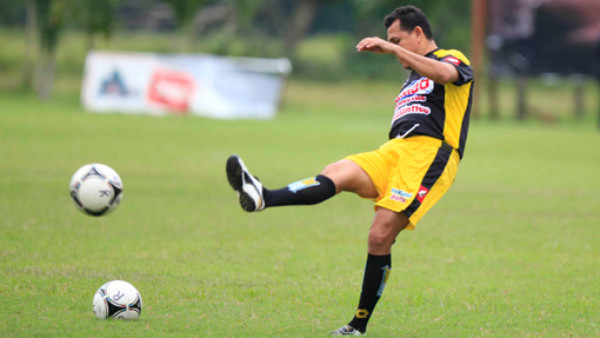 Nahún Espinoza expone un problema grave en Real España