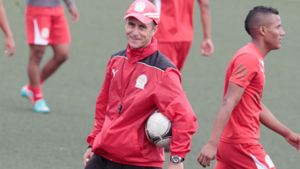 Danilo Tosello descarta a Wilmer Crisanto