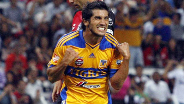 México convocó a un naturalizado para enfrentar a Colombia