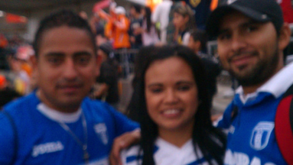 Envía tu foto desde el Home Depot Center