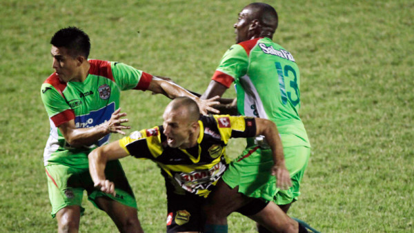 Real España y Marathón se reparten puntos