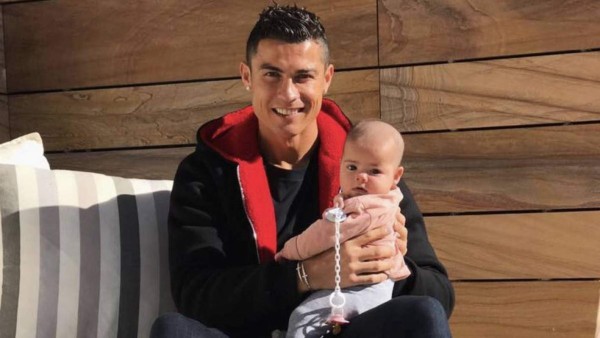 La extraña paternidad de Cristiano Ronaldo y por qué decidió utilizar vientres de alquiler