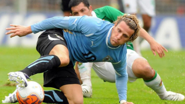 Uruguay sacó toda su garra ante Bolivia