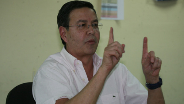 Callejas aclara por qué no se jugó ante Bolivia